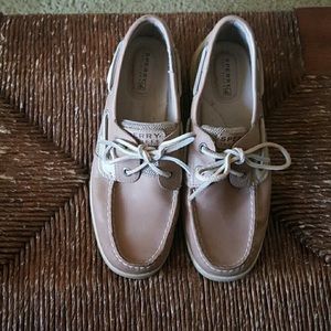 Sperry Topsiders